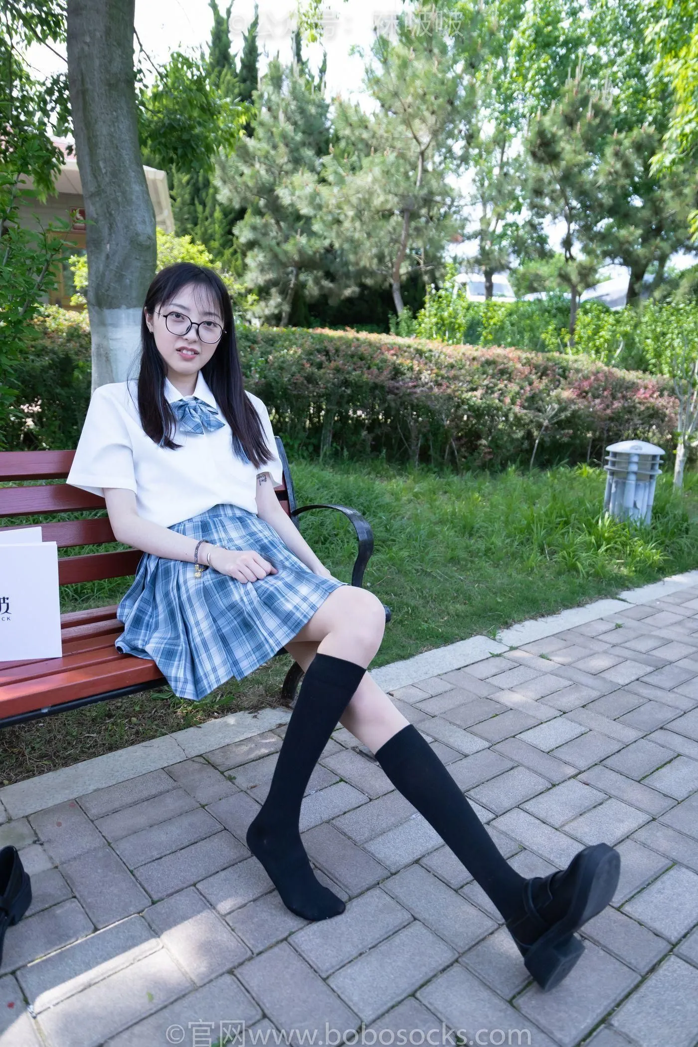 [BoBoSocks袜啵啵]NO.007 稚予-JK制服、皮鞋、黑色中筒棉袜、肉丝 [143P]插图7